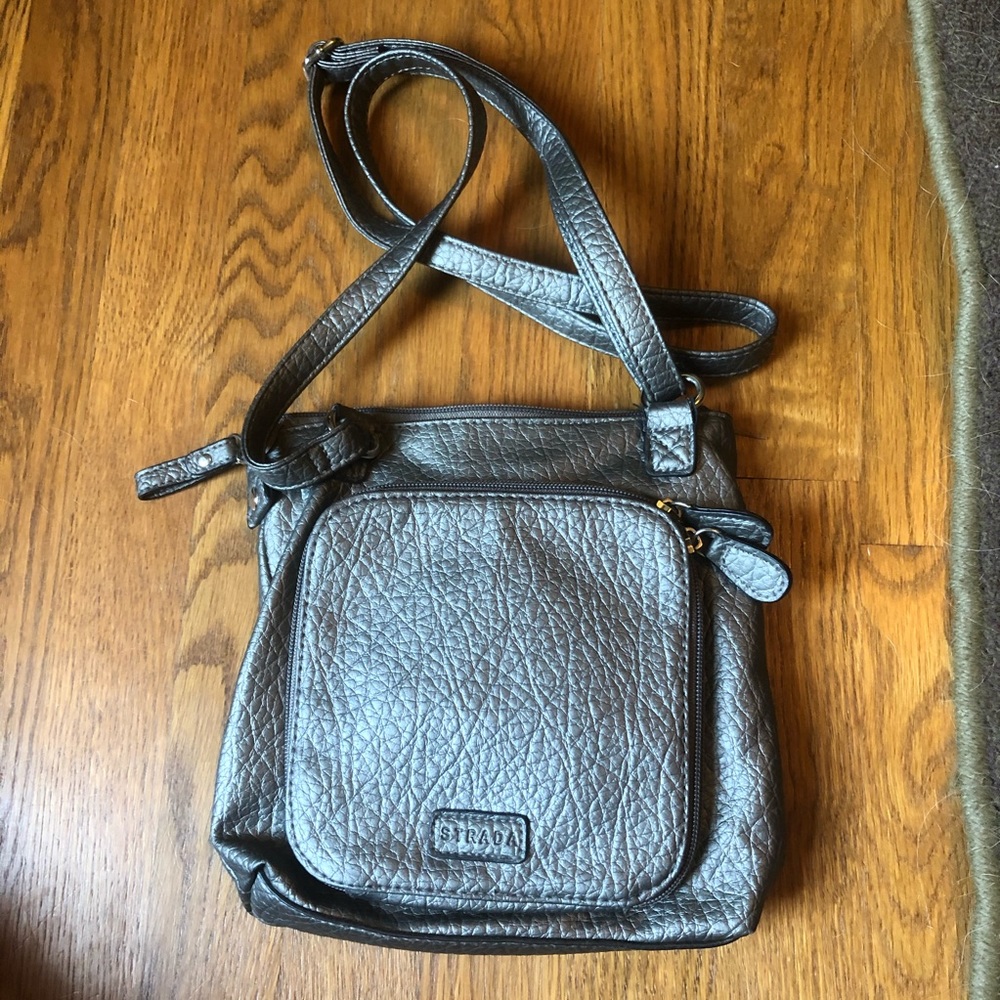 Grey/Silver crossbody purse